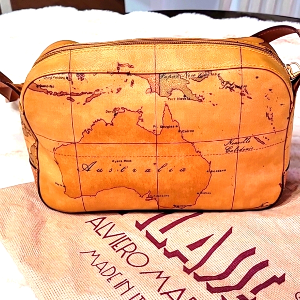 Alviero Martini 1a Classe  Geo Classic Reporter Camera Style Handbag